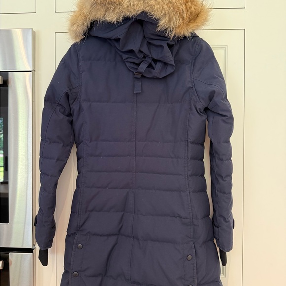 Canada Goose Women's Dark Blue Puffer Coat - Picture 3 of 12